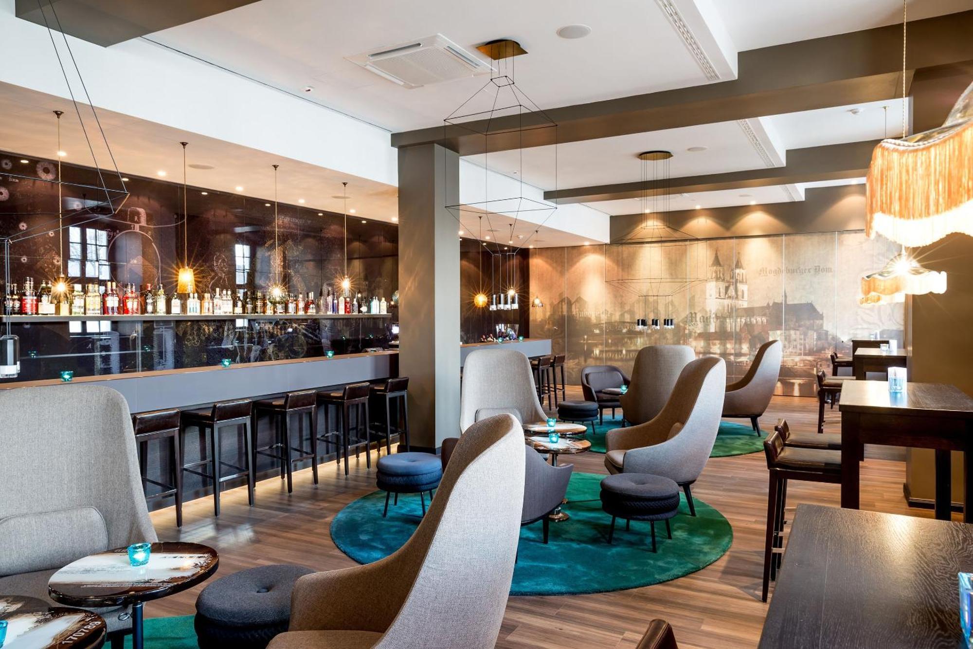 Motel One มัคเดอบวร์ก ภายนอก รูปภาพ
